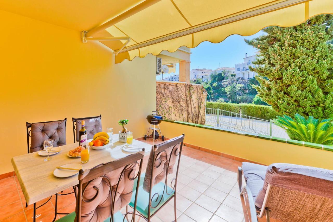 Refurbished 2-Bed Apartment Burriana Beach. Nerja Exterior foto
